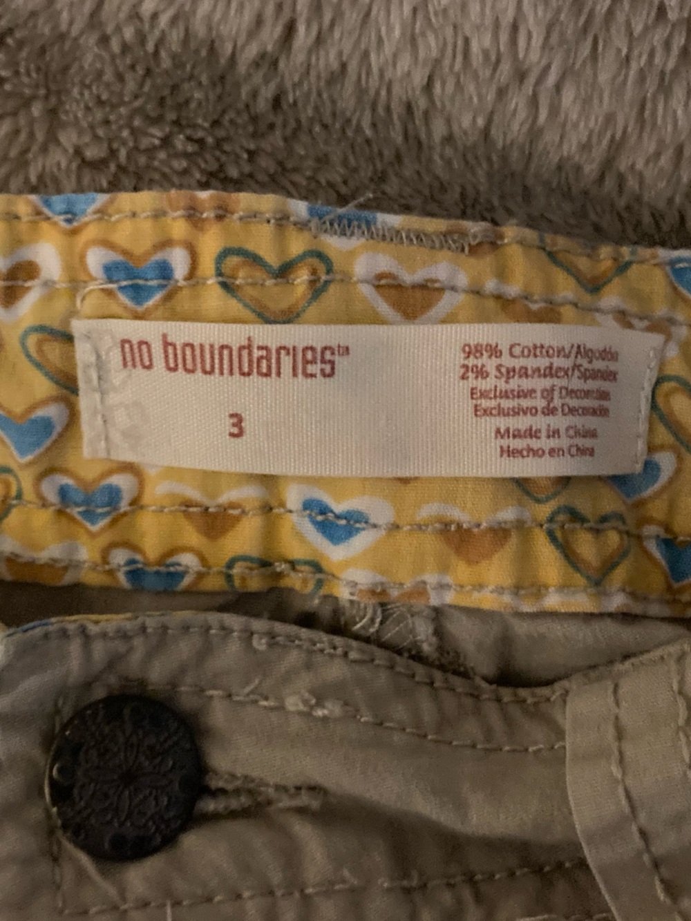 No Boundaries Ruffle Shorts - Picture 2 of 3